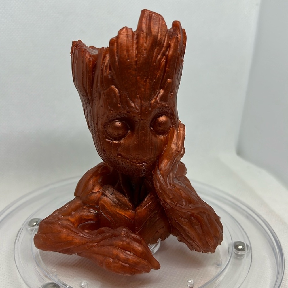 Resin Groot - Picture 10 of 16